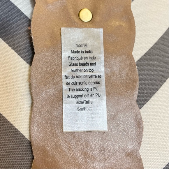 Women’s Wide Boho Sequin Glass Beaded Leather Fashion Belt Size Small S 31 - Picture 6 of 10